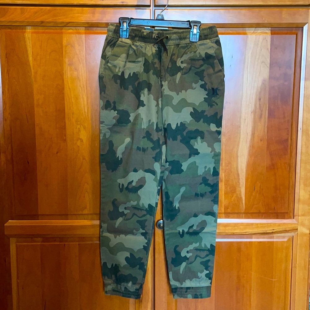 Boys Hurley Joggers Stretch Taper Fit Size M NWT
